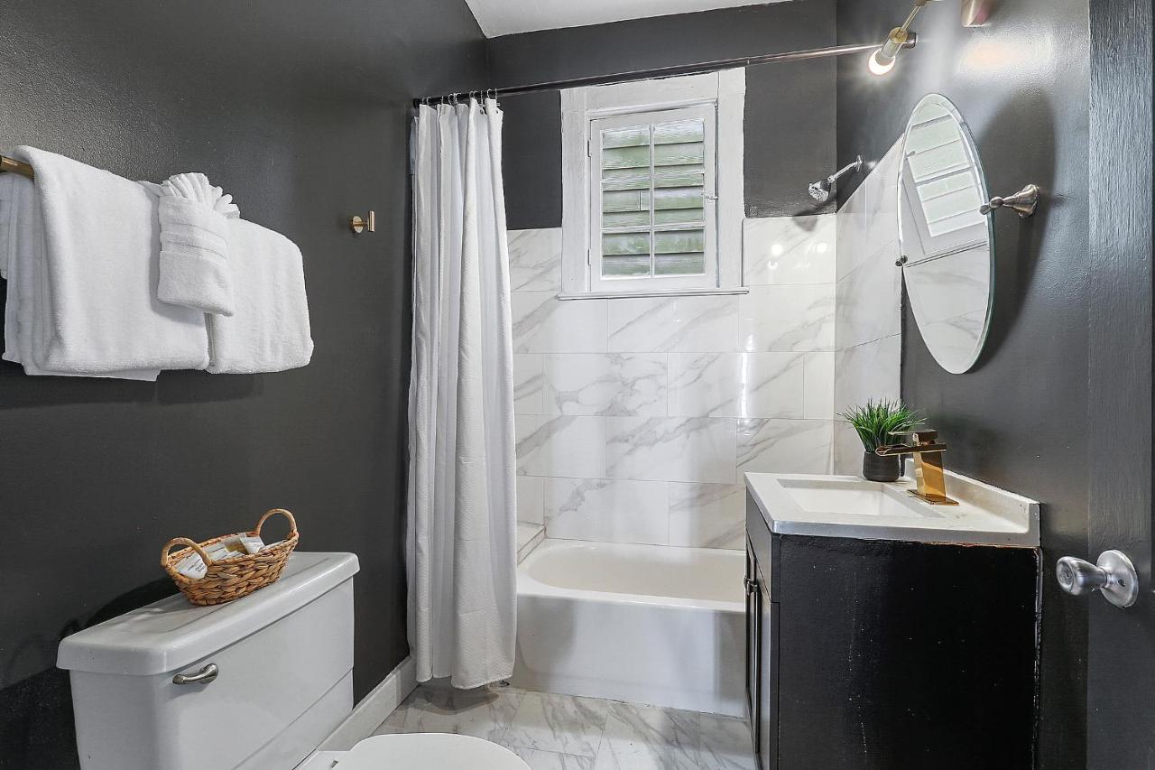 St Charles-Mardi Gras 6Bd Home نيو أورلينز المظهر الخارجي الصورة